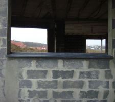 Pierre Bleue en appui de fenêtres