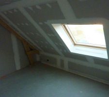 Chambre 1 étage gauche