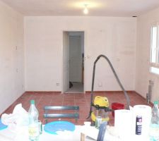 Enduit dans le sallon/salle à manger/cuisine