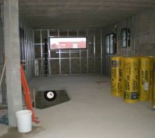 Pose des rails &agrave; l'&eacute;tage