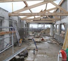Charpente au niveau salle &agrave; manger cuisine