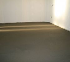 Sol chambre parents : à parqueter