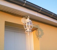 Luminaire porte de service