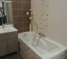 Faience salle de bain du haut