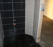 SDE parents : le meuble vasque sera blanc