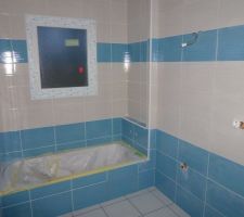 La fa&iuml;ence de la SDB est finie