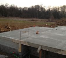 Le garage, avec l'acces au vs