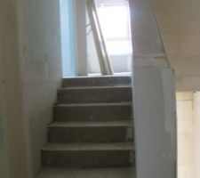 Escalier demi-niveau à l'étage