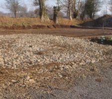 Terrassement Fait!!Nous nous sommes donc dout&eacute; que les arbres allait malheresement g&eacute;ner!