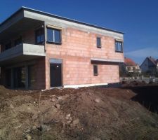Terrassement pour nettoyer le terrain