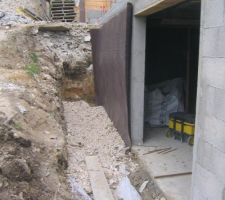 Mise en place des drains autour de la maison
