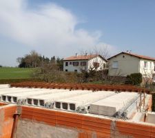 Pose des Planchers !!!!!!!!

BIG TRAVAUX !!!!!!!! 130 M&sup2; !!!