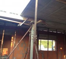 Pose des Planchers !!!!!!!!

BIG TRAVAUX !!!!!!!! 130 M&sup2; !!!

Jonctions des poutres !!!