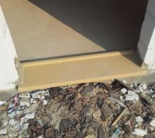 Seuil entr&eacute;e sellier