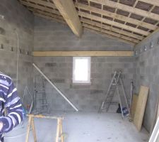 Mezzanine au garage en cours.