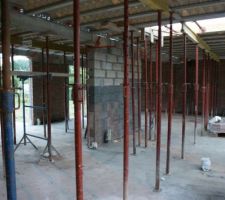 étais partout dans la maison