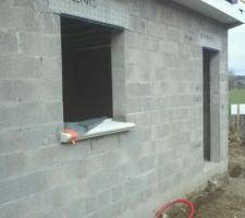 Appuis de fenêtre installés!