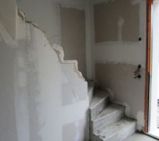 Entrée et escalier