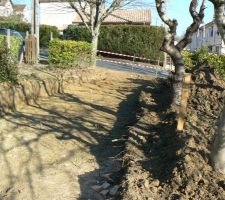 Voil&agrave; le terrassement de l'acc&egrave;s chantier !
