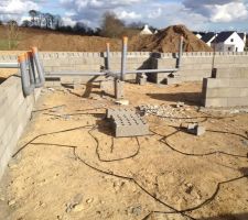 Vide sanitaire : pose plomberie / &eacute;lec