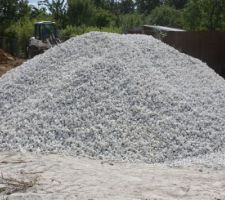 27 tonnes de gravier blanc