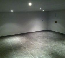 Pi&egrave;ce de Madame  au sous sol....