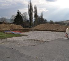 Terrassement terminé, vue depuis la route