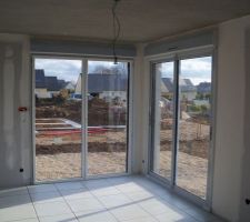 Carrelage dans le s&eacute;jour