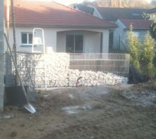 Remplissage des gabions