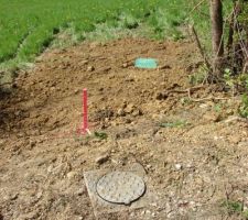...le d&eacute;but d'un grand d&eacute;part...
Bient&ocirc;t l'eau!!!
Manque le compteur de la Saur maintenant...