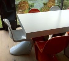 La nouvelle table qui pèse une tonne :P