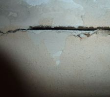 Fissure
