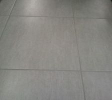 Carrelage sol 35*35 couleur gris sendre