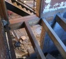 Vue du plancher en cours de construction