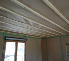 Pose liteau sur le plafond