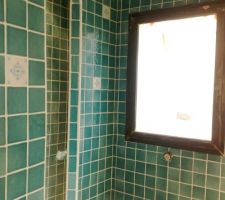 Autre vue de la salle de douche
