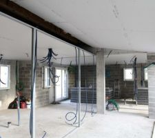 Futures chambres des enfants et salle de jeu