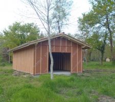 Le garage vu de l'extérieur
