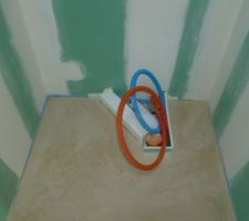 Emplacement bac à douche extra plat à poser