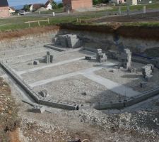 Cave : 1ère rangée d'agglos.