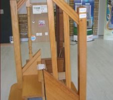 Escalier retenu celui de droite