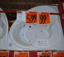 Une baignoire en angle pour les petiots