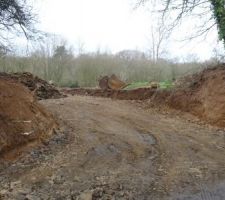 Ouverture du tallus - Cr&eacute;ation de l'entr&eacute;e de terrain