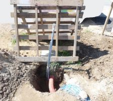 Préparation pour le raccord du tube polyéthylène au compteur d'eau