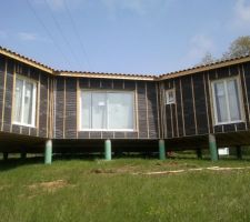 Maison occulté par le plaquiste, afin d'utiliser dans de bonnes conditions le laser d'alignement pour les suspentes de plafond.