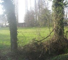 Le photographe est &agrave; l'Est, il regarde le Nord Est