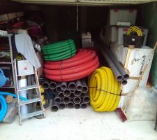 Garage plein (matos pour asainissement)