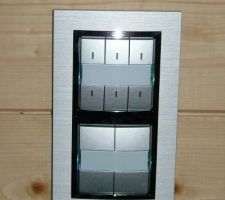 Enjoliveur et plaque pour interrupteur Kalysta / t&eacute;bis de chez Hager