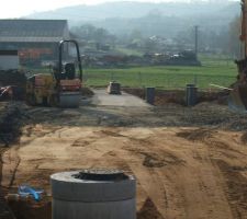 Premi&egrave;re moiti&eacute; de la voierie recouverte !