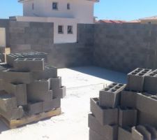 Vue du salon vers la cuisine